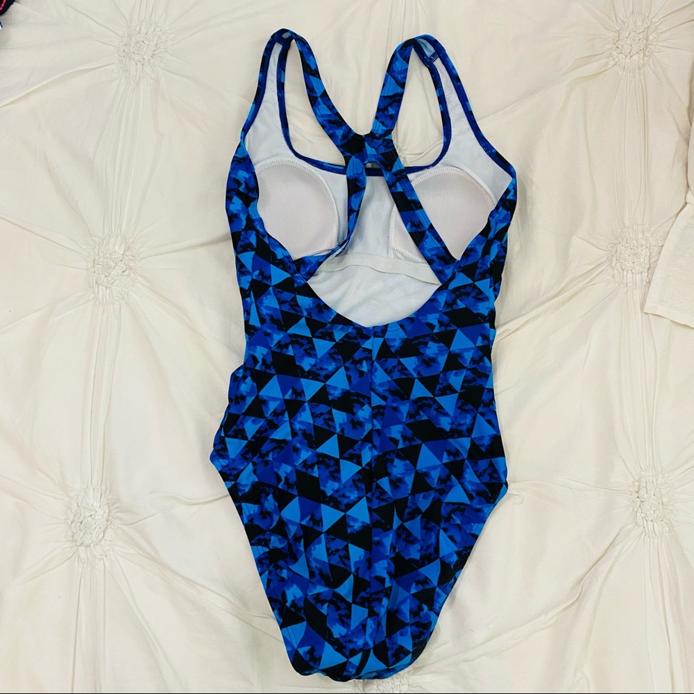Speedo Swim suit - Picture 7 of 7